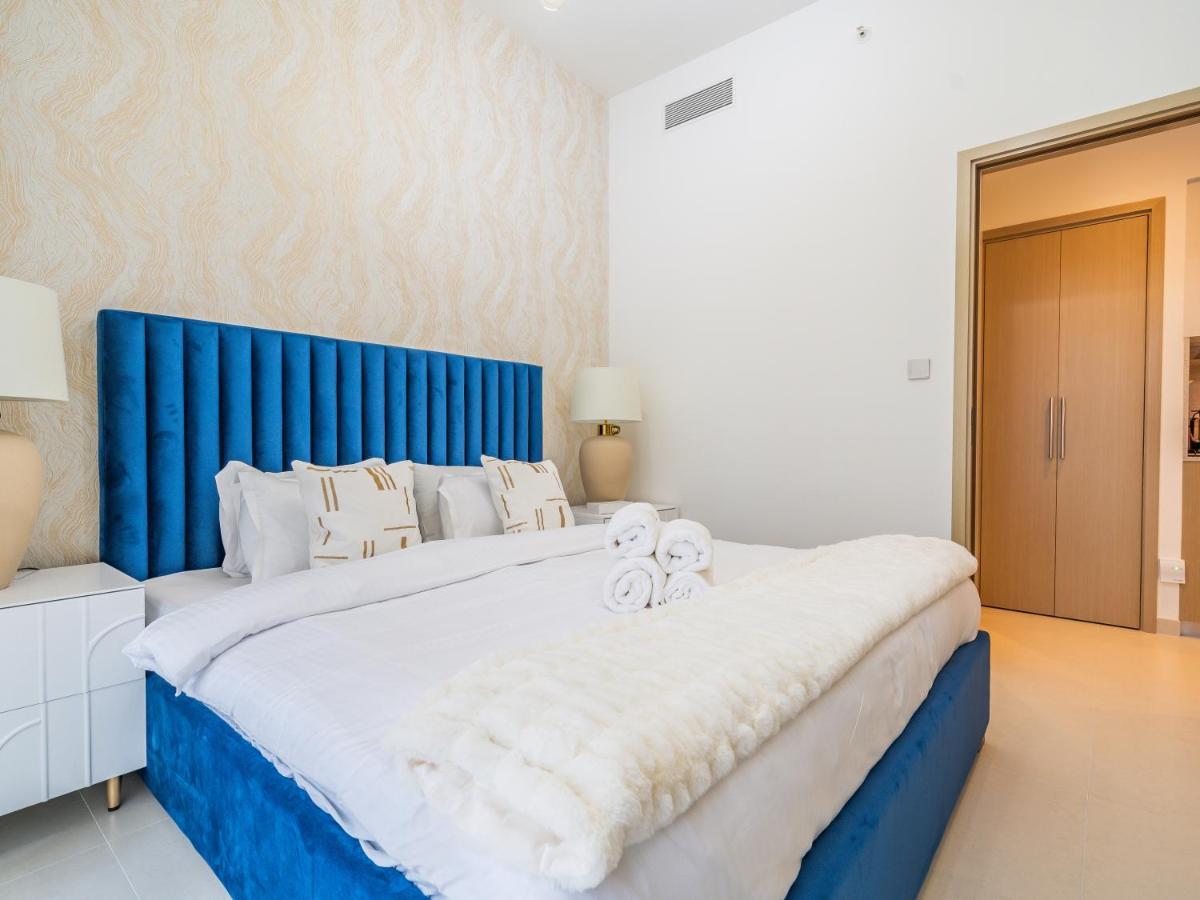 Superior 1br In Burj Royale - Downtown Apartment