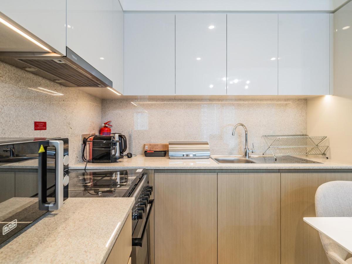 Superior 1br In Burj Royale - Downtown * Dubai
