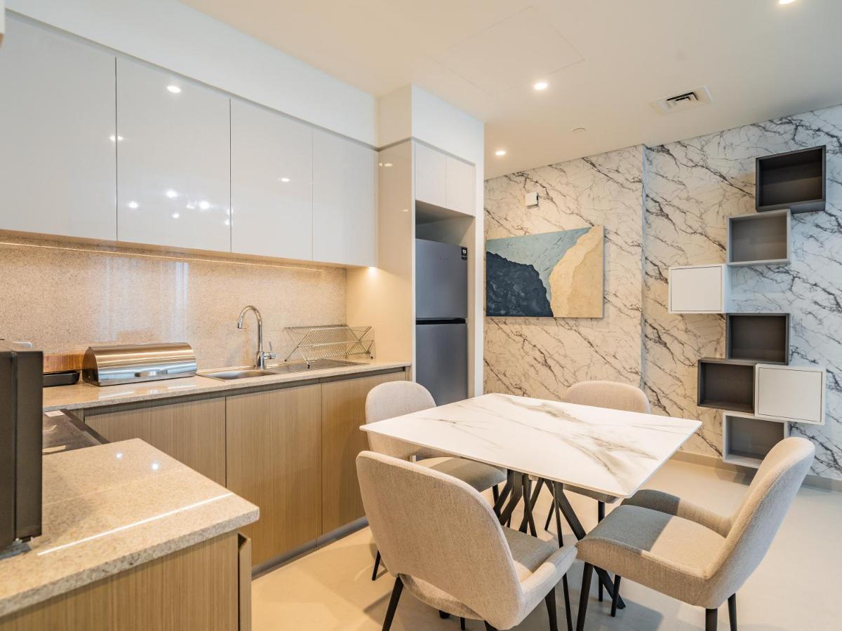 Superior 1br In Burj Royale - Downtown Apartment *