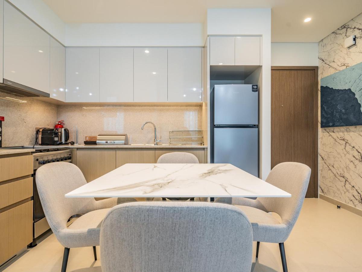 Superior 1br In Burj Royale - Downtown Apartment