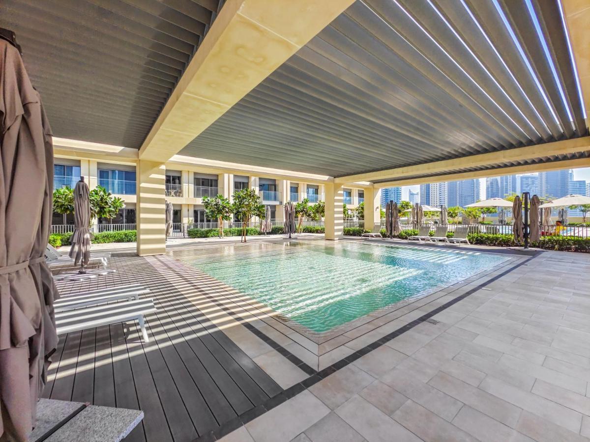 Superior 1br In Burj Royale - Downtown Dubai